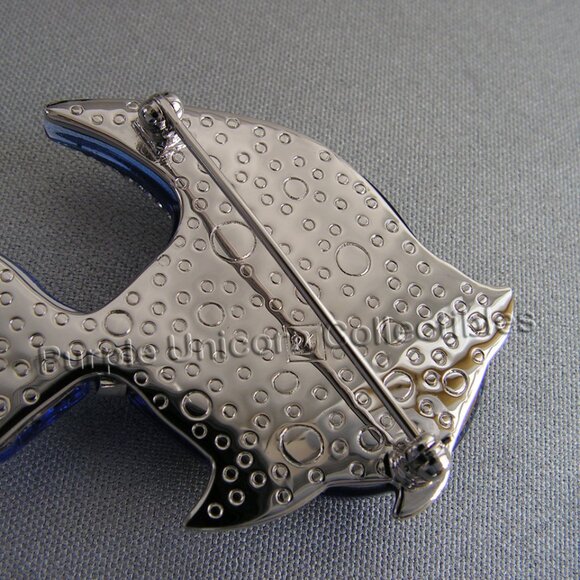 Swarovski Crystal Paradise Colina Fish Brooch - Picture 2 of 2